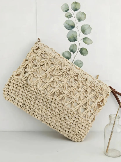 Bolso clutch de paja crochet calado con flores y cierre de cremallera